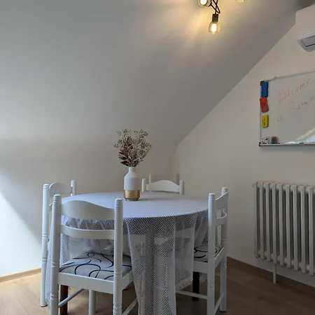 Viewpoint Old Town With Panoramic Views, Free Parking And Balcony * Sarajewo